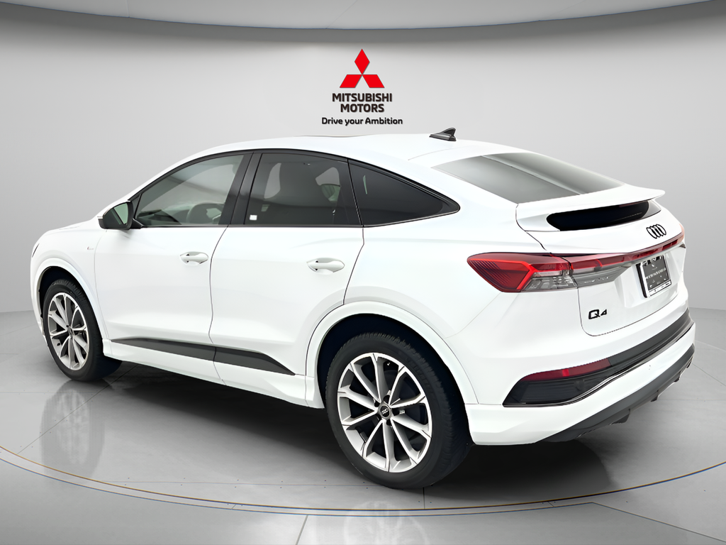 Used 2022 Glacier White Audi Premium Plus image 6