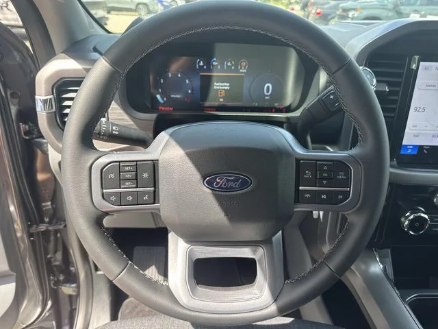 New 2026 Carbonized Gray Metallic Ford XLT image 39