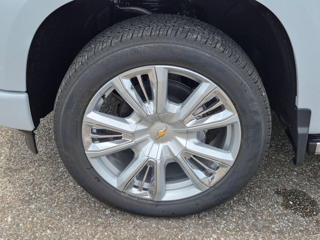2026 Chevrolet Silverado 1500 High Country - Photo 11