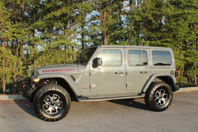 Used 2022  Jeep Unlimited Rubicon image 4
