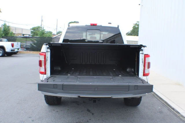 Used 2021  Ford  image 15