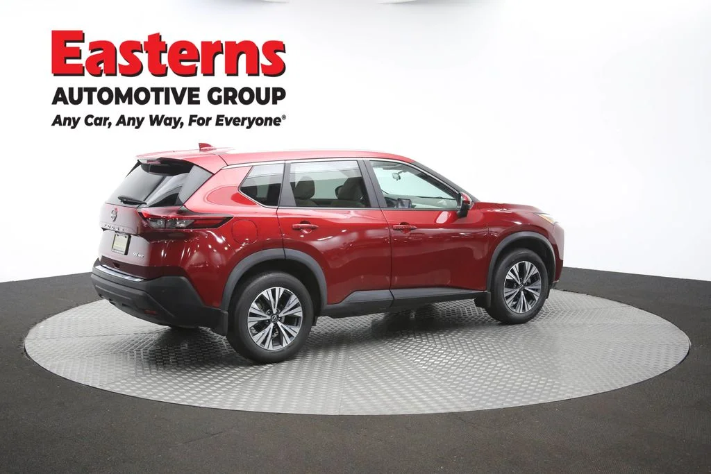 Used 2023 Red Nissan SV image 44