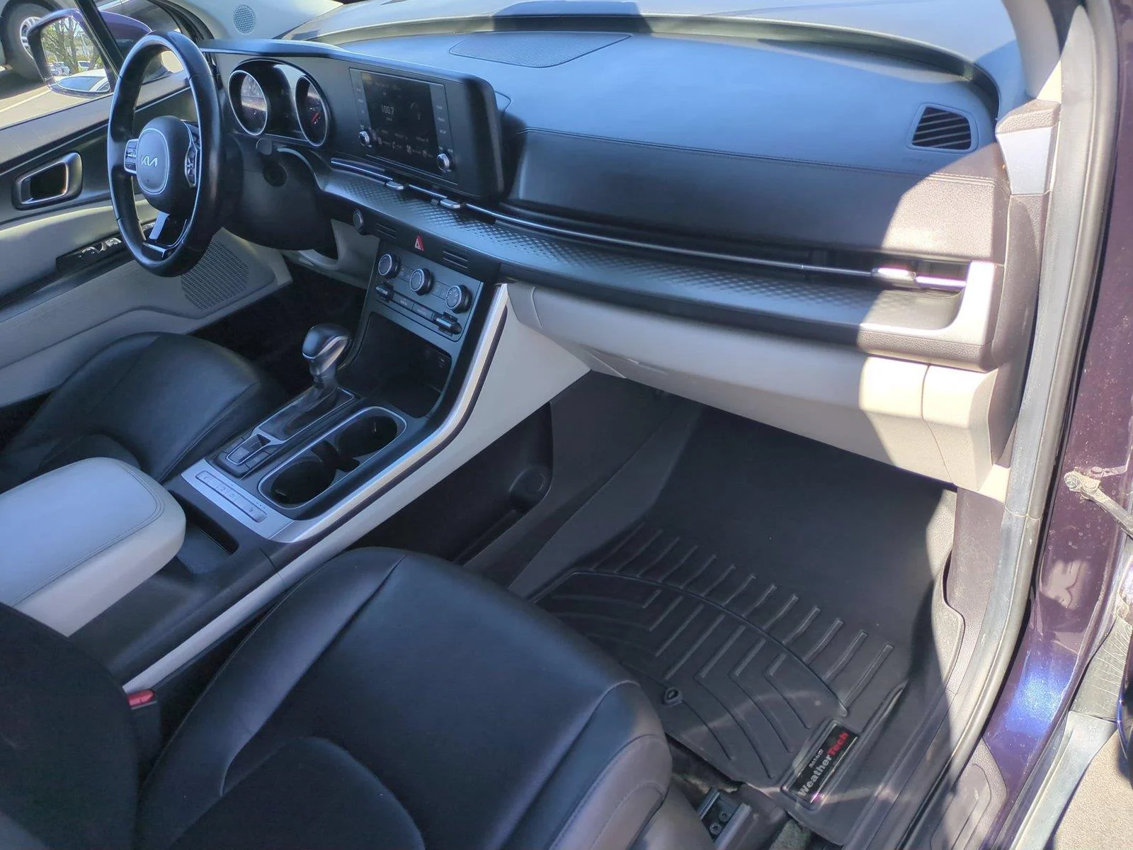 Used 2022 Deep Chroma Blue Kia LXS image 37