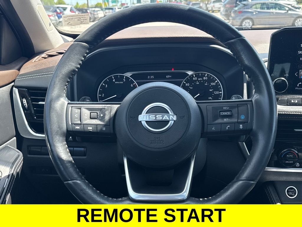 Used 2023 Champagne Silver Metallic Nissan SL image 15