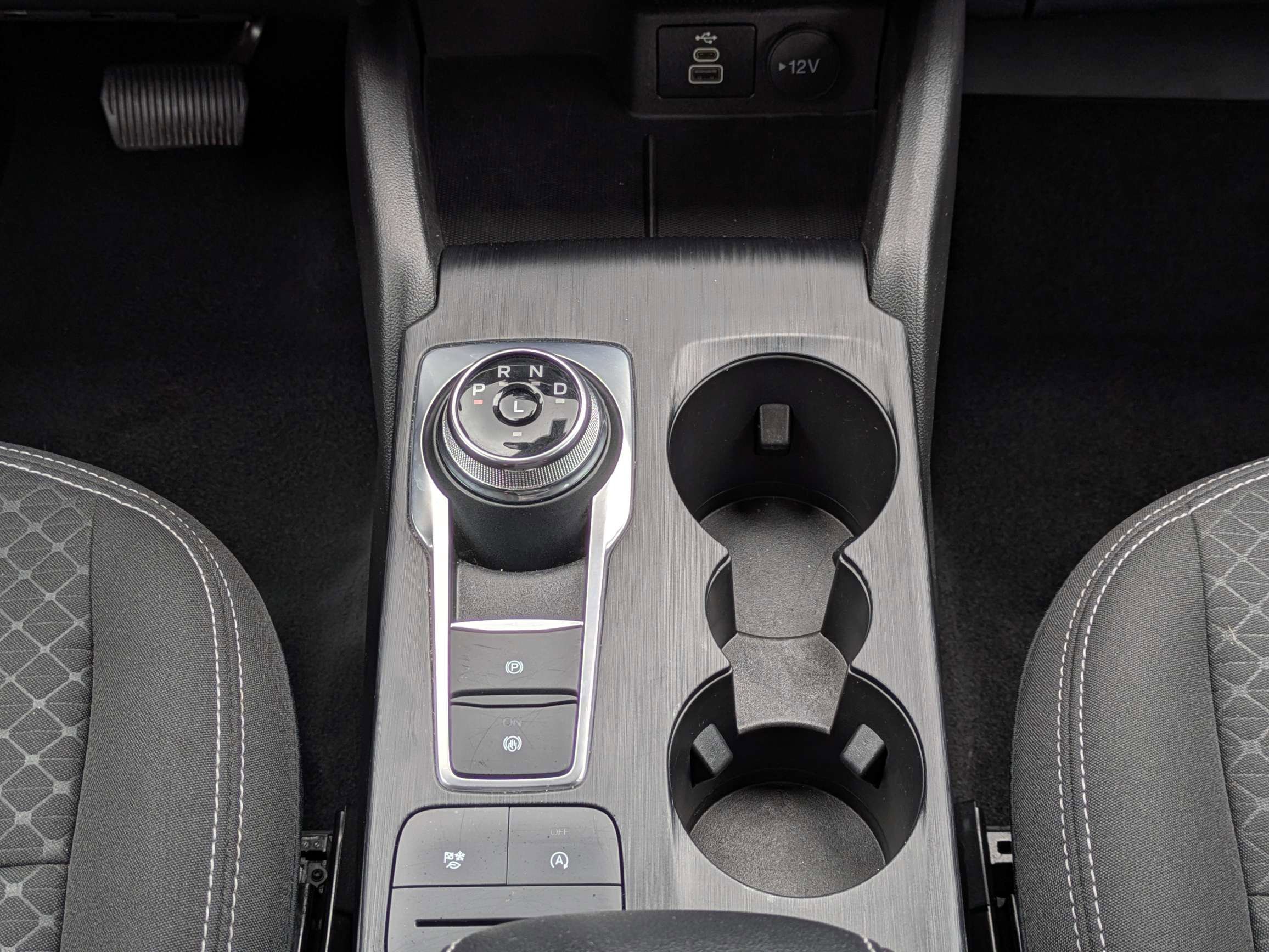Used 2025 Oxford White Ford Active image 22