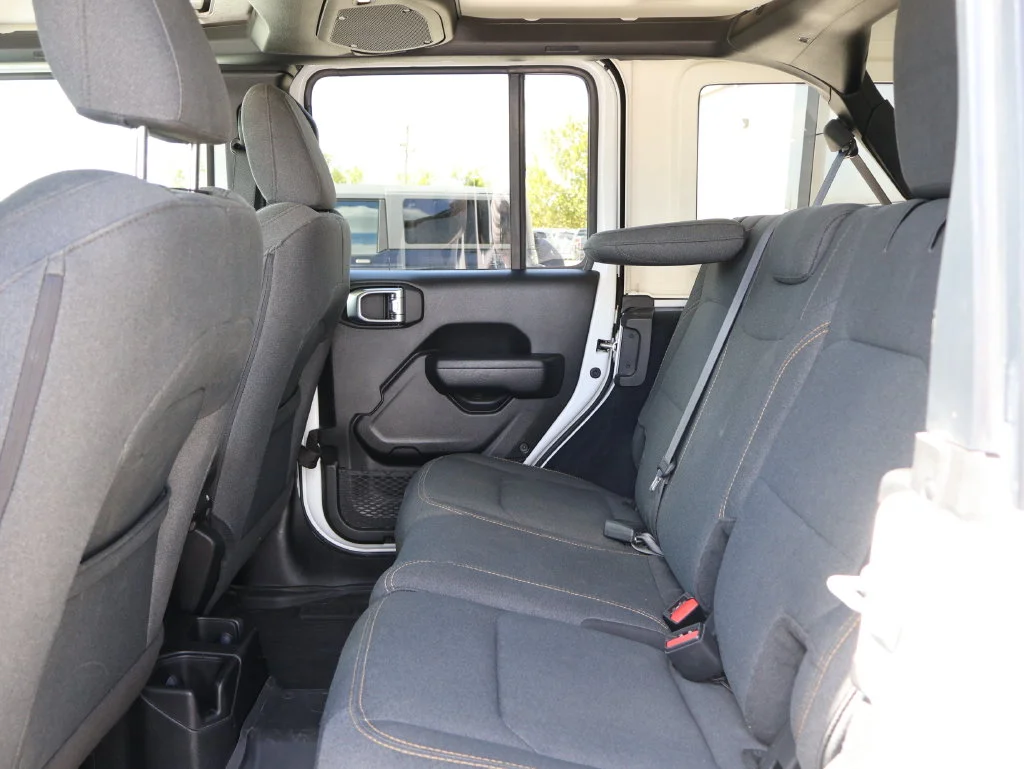 Used 2024 White Jeep Sport image 16