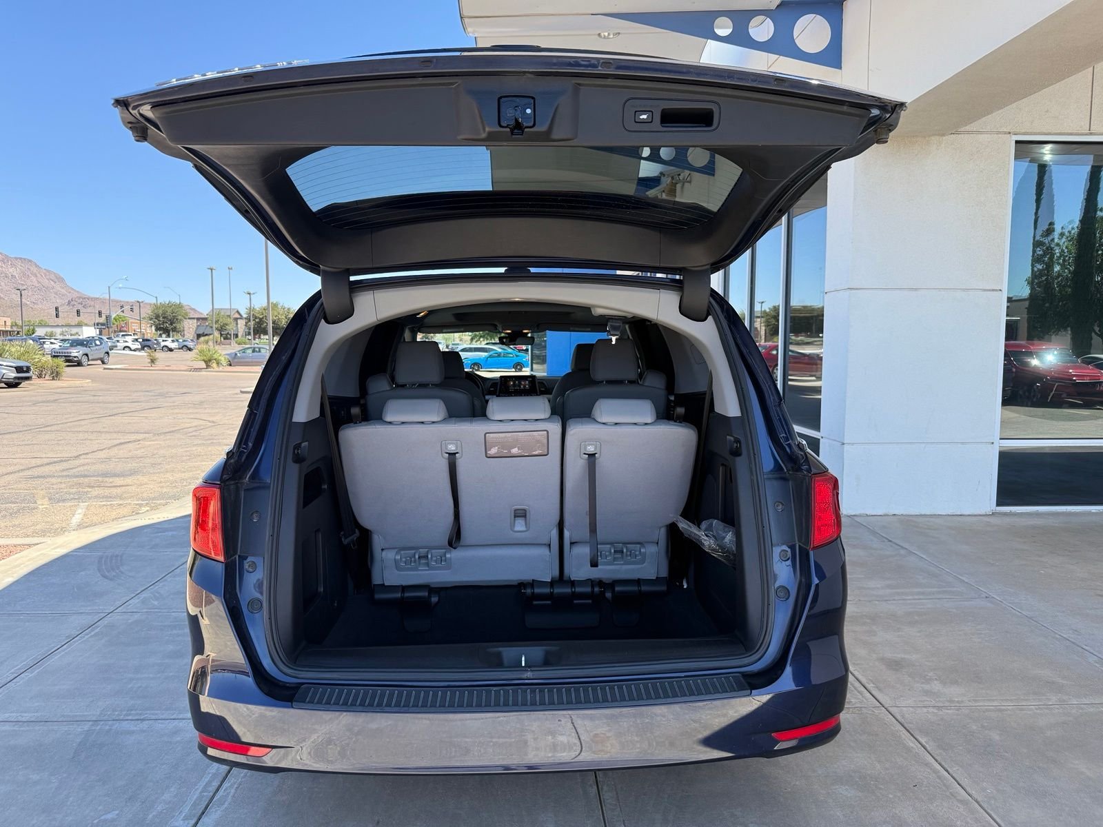 2024 Honda Odyssey EX-L - Photo 44