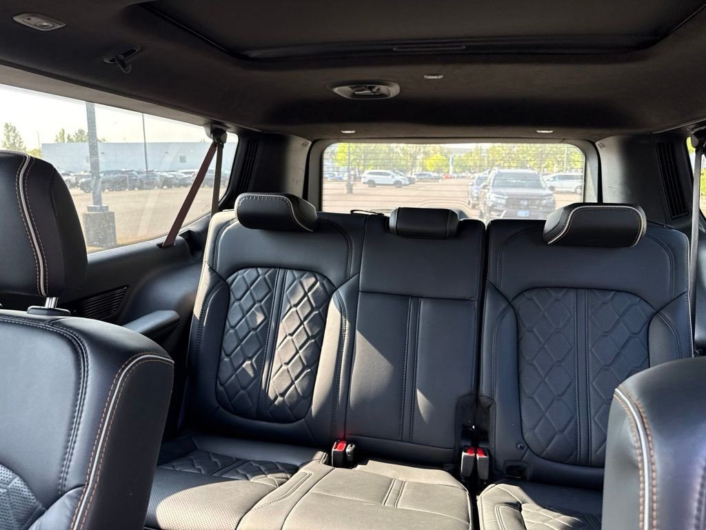 Used 2024 Midnight Sky Jeep Series III image 23