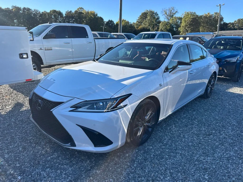 2021 Lexus ES
