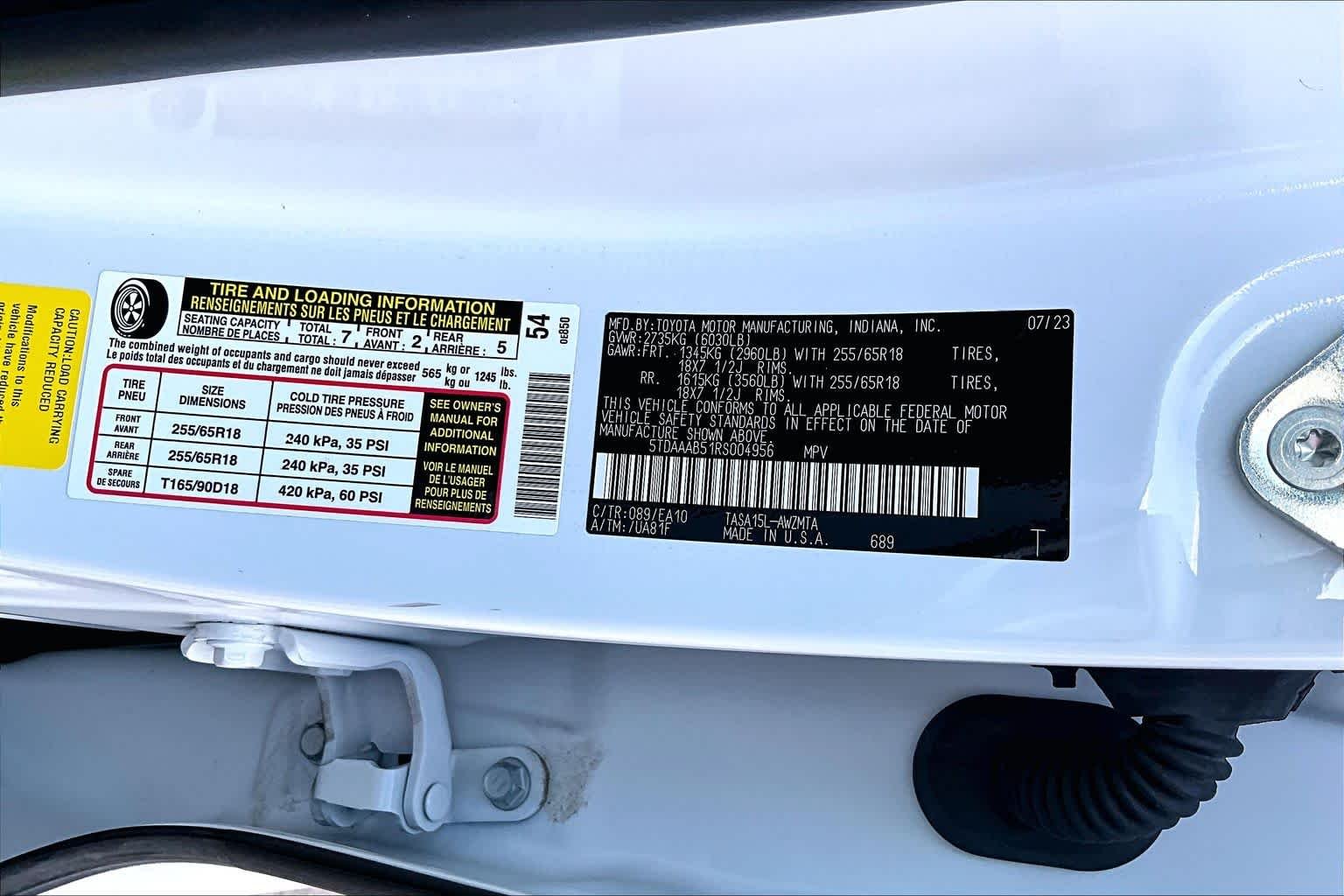 Used 2024 Wind Chill Pearl Toyota XLE image 34