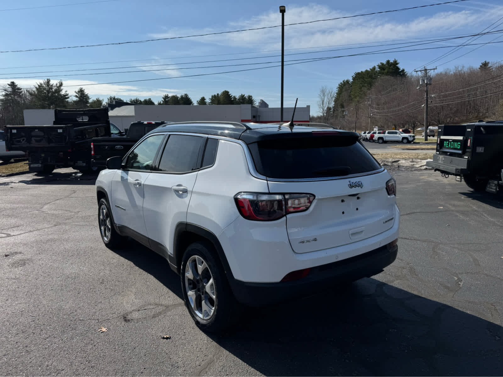 Used 2022 Bright White Clearcoat Jeep Limited image 3