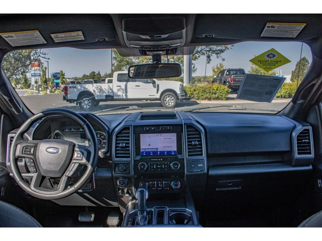 Used 2019 Abyss Gray Metallic Ford XLT image 22