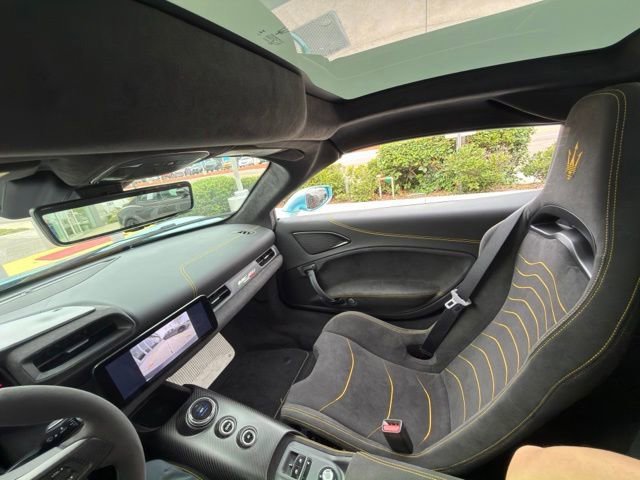 Used 2024 Aqua Rainbow Maserati Cielo image 14