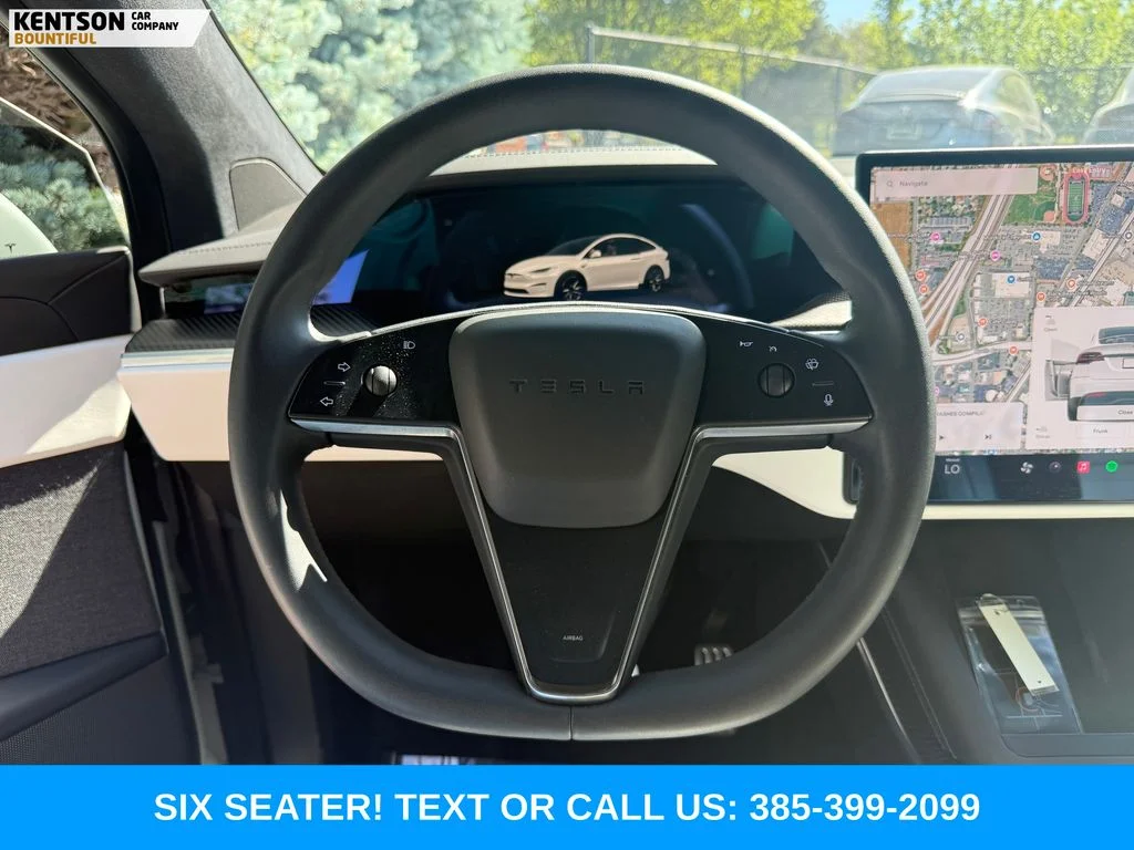 Used 2022 White Tesla Plaid image 16