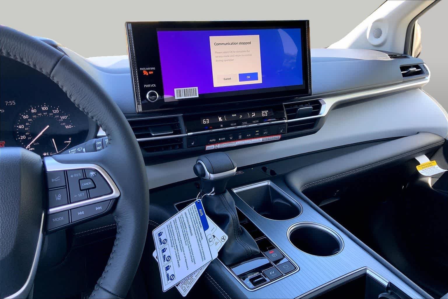 New 2026 Wind Chill Pearl Toyota XLE image 6