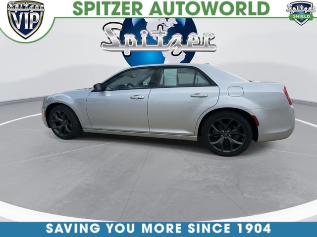 Used 2023 Silver Chrysler Touring image 6