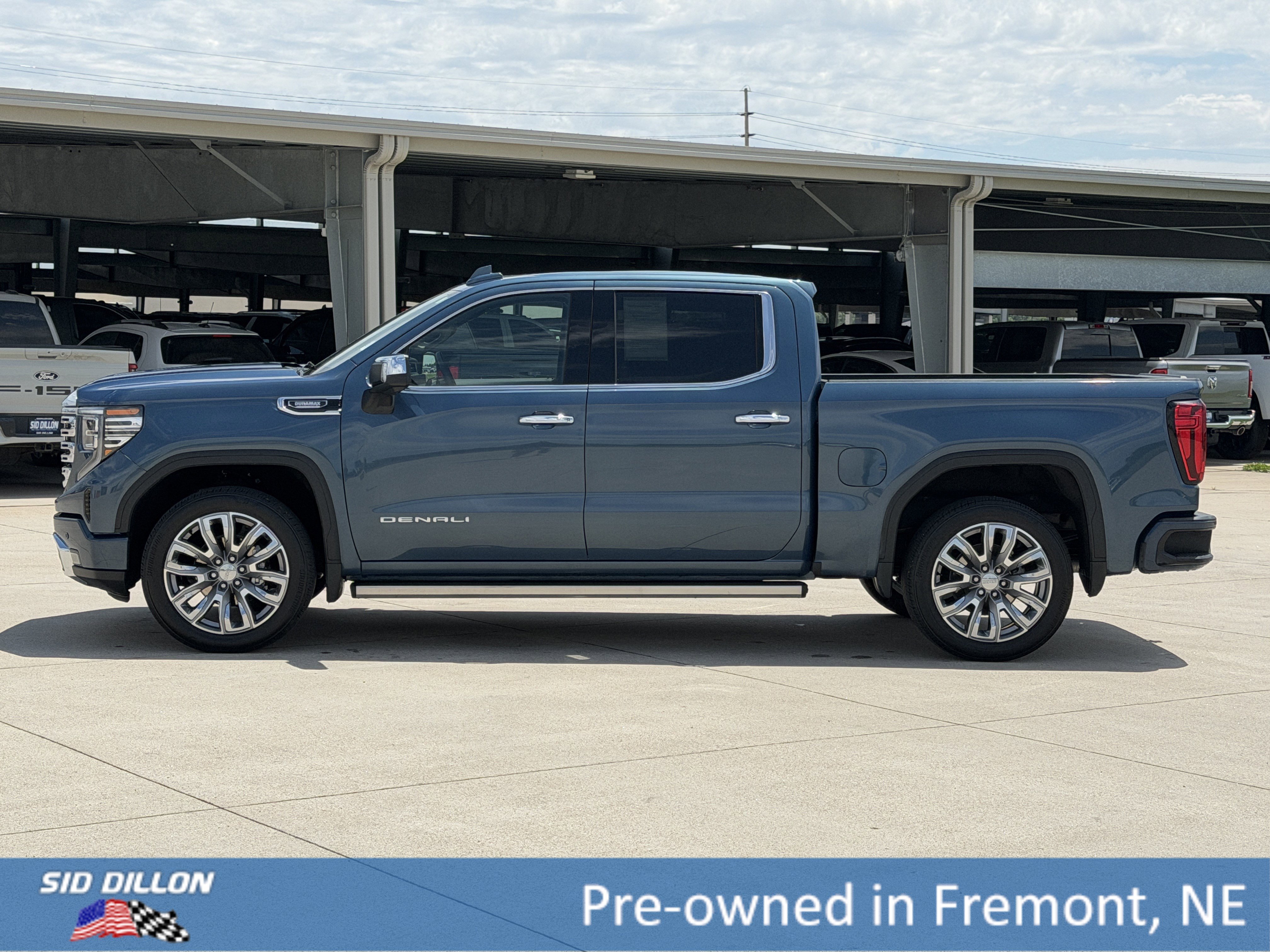 Used 2024 Downpour Metallic GMC Denali image 7