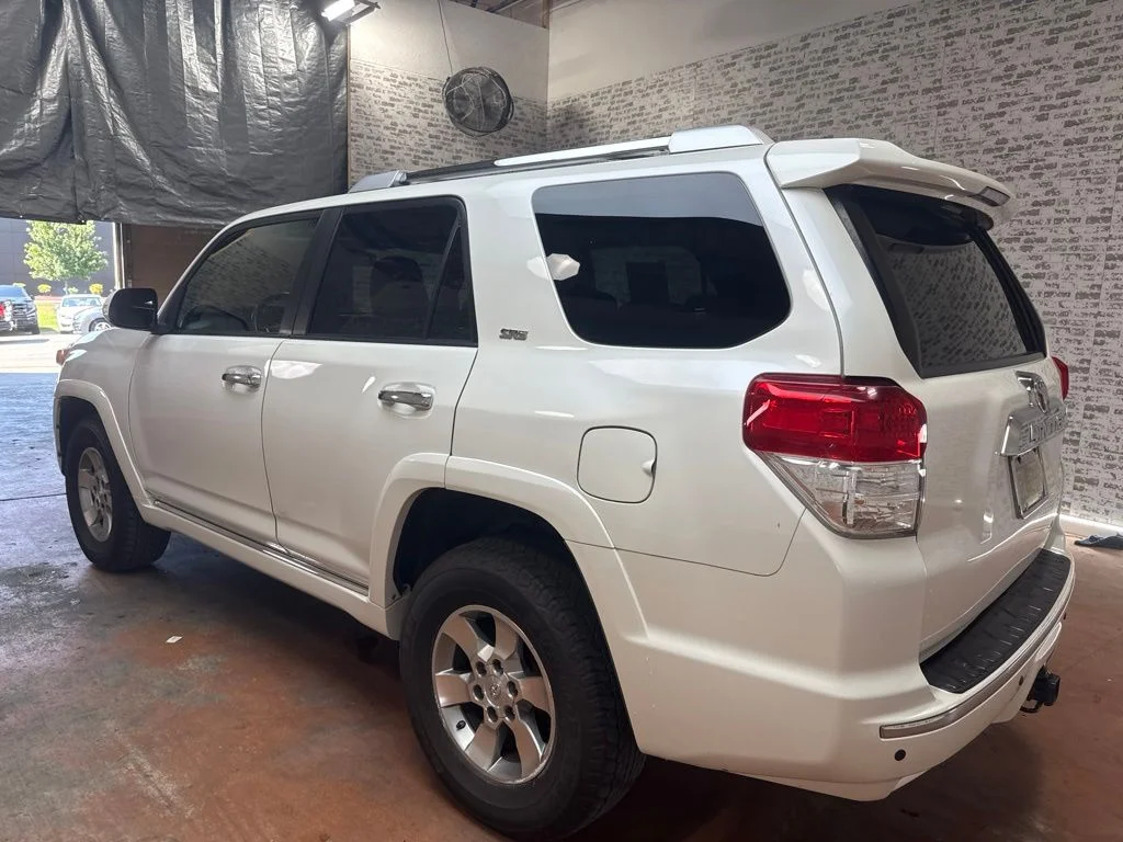 Used 2010 Blizzard Pearl Toyota SR5 image 5