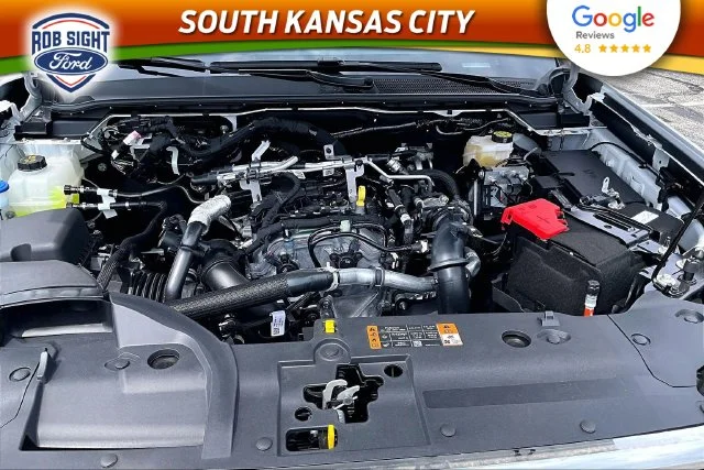 New 2026 Oxford White Ford Lariat® image 12