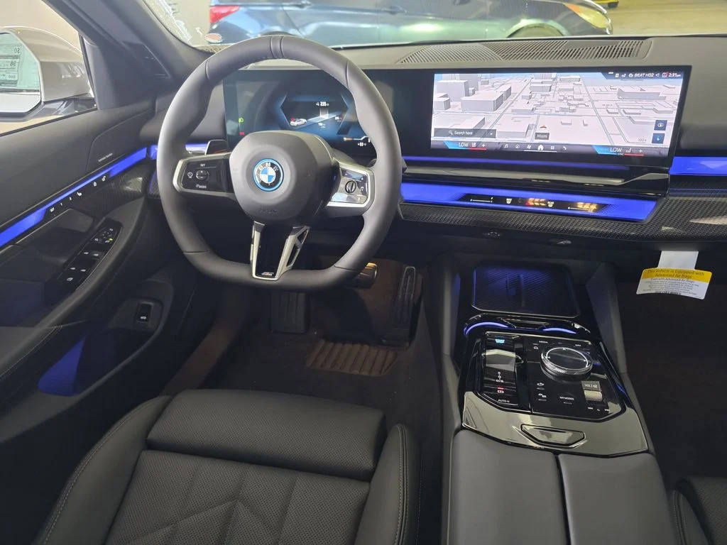 New 2026 White BMW eDrive40 image 9