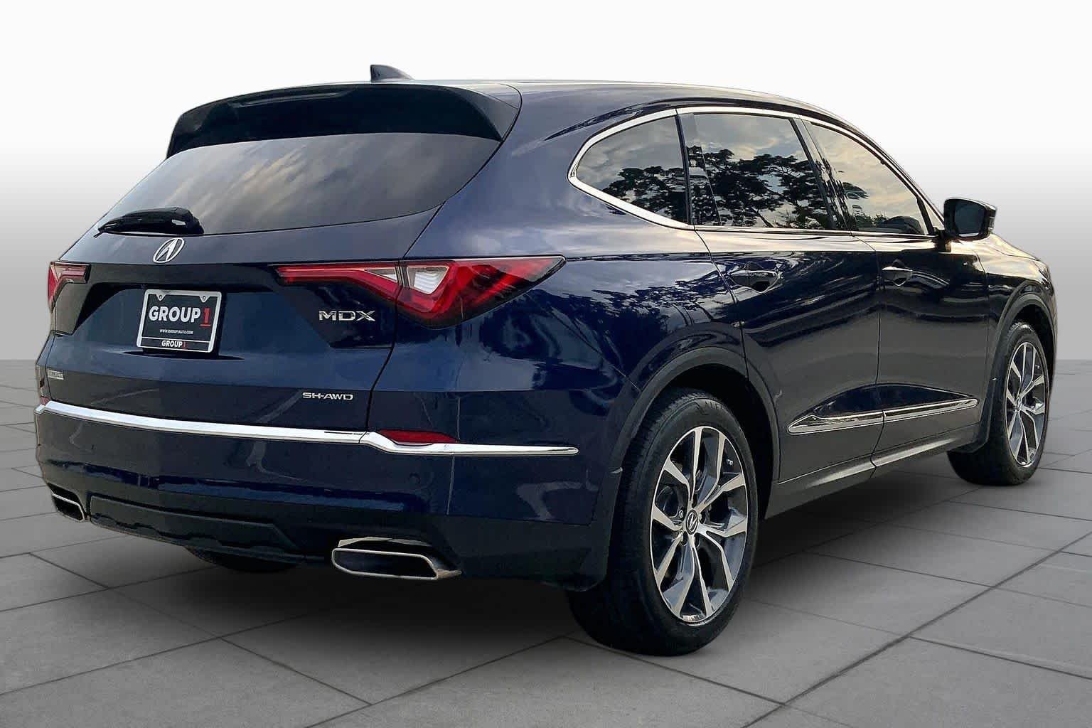 Used 2024 Fathom Blue Pearl Acura w/Technology Package image 13