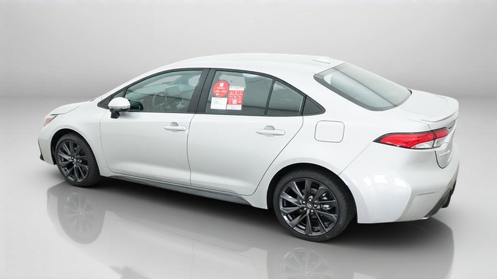 New 2027 Classic Silver Metallic Toyota SE image 15