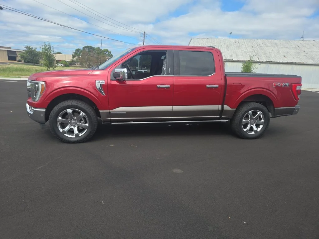 Used 2021 Red Ford King Ranch image 6
