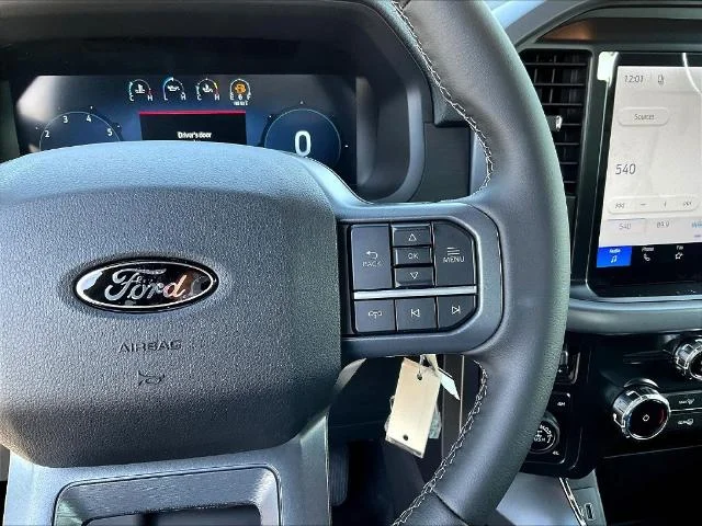 New 2026 Oxford White Ford XLT image 21
