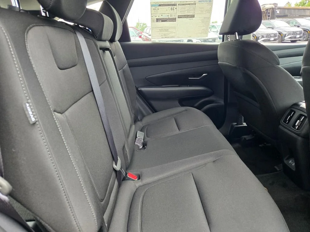 New 2026 Shimmering Silver Hyundai Blue SE image 10