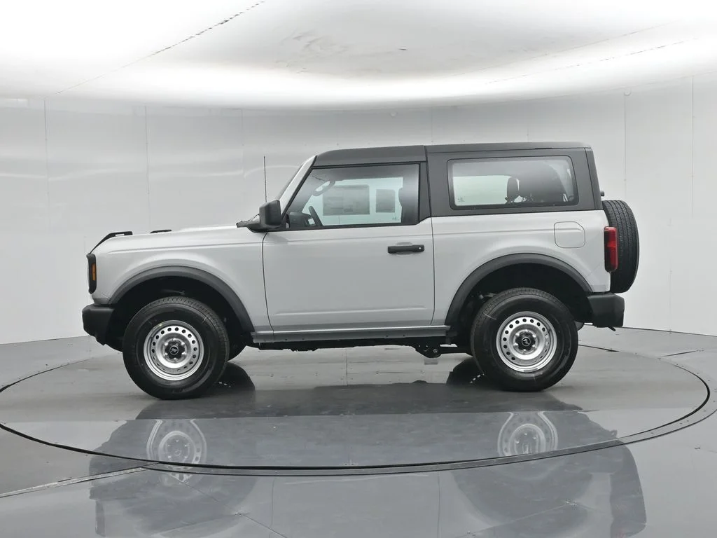 New 2026 Avalanche Gray Ford Base image 26