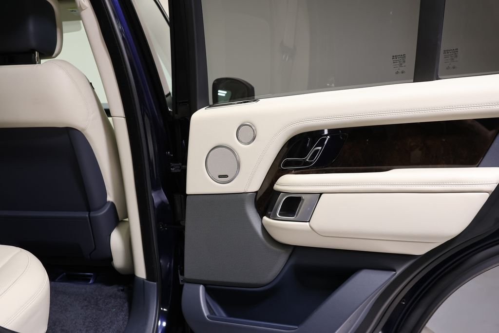 Used 2020 Portofino Blue Metallic Land Rover HSE image 42