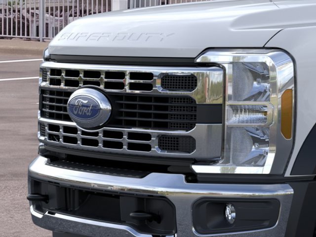 2026 Ford F-550 Super Duty Chassis Cab XL - Photo 17