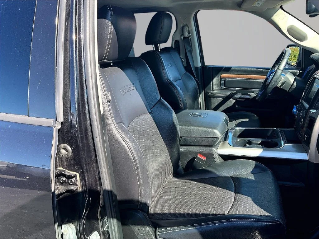 Used 2017 Black Ram Laramie image 7