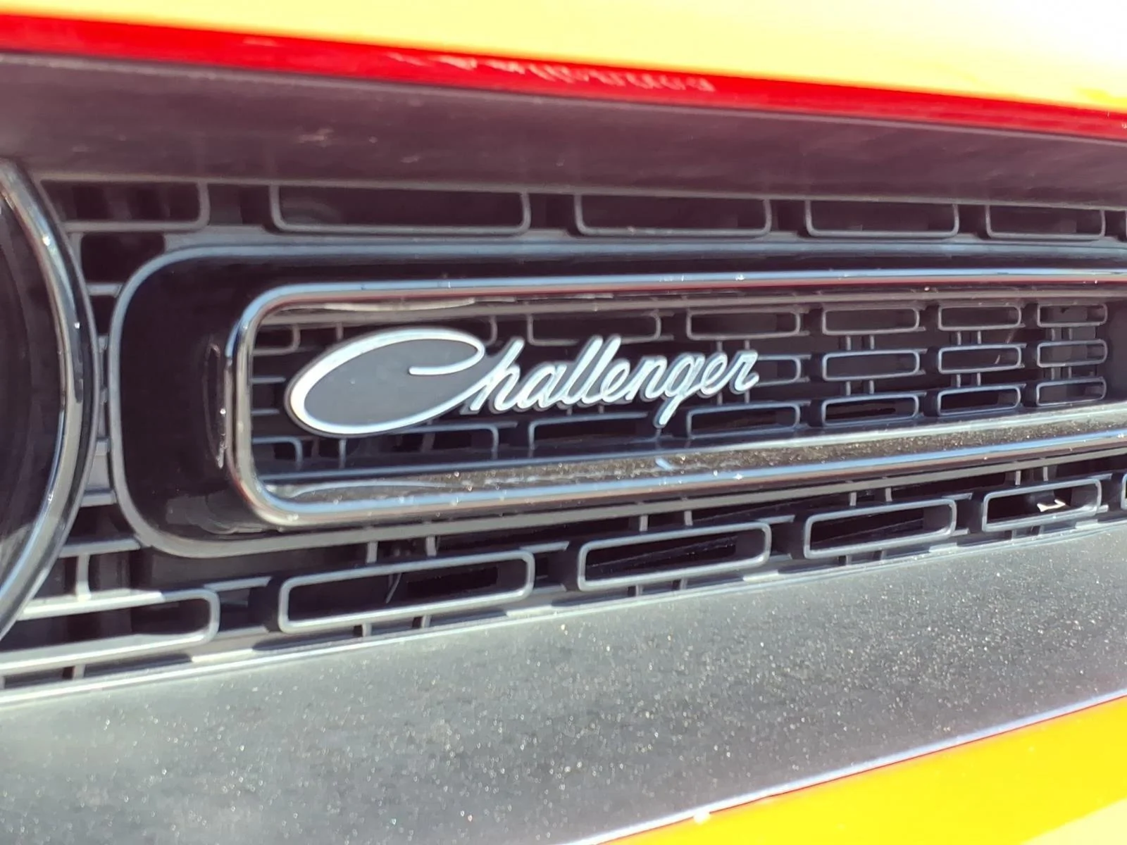 Used 2023 Torred Clearcoat Dodge R/T Scat Pack image 8
