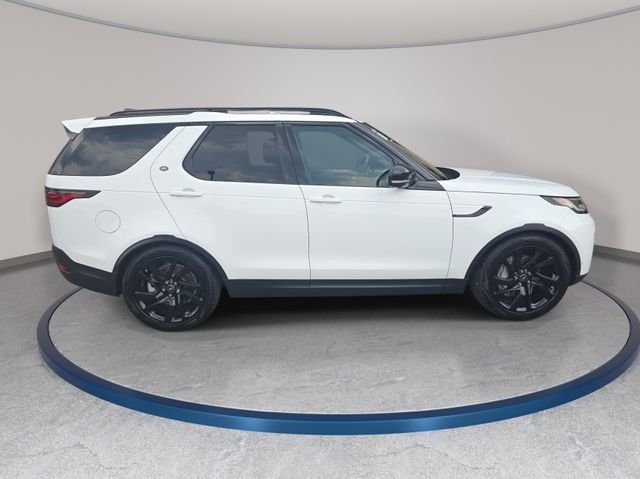 Certified Used 2025 White Land Rover S image 5