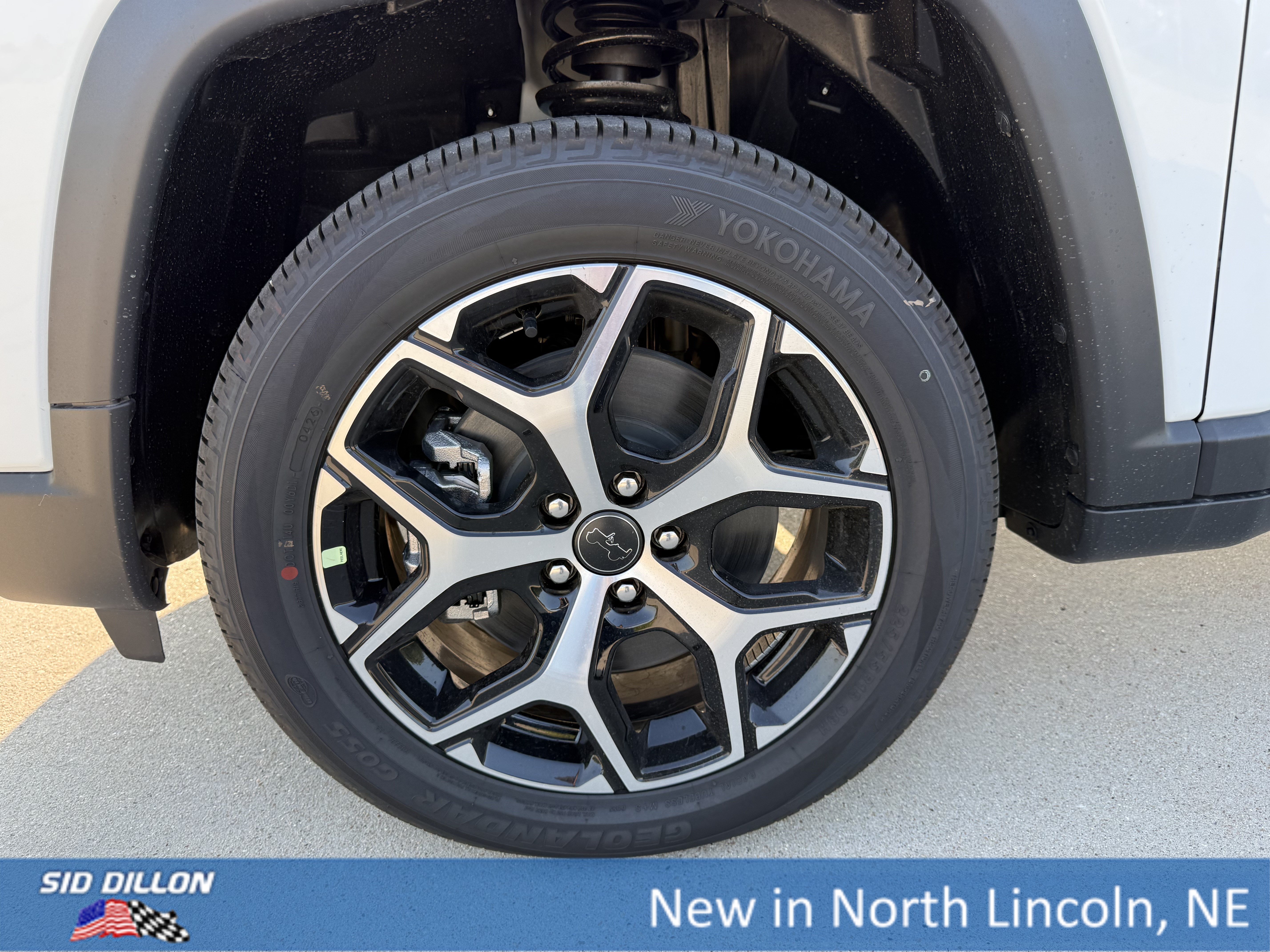 New 2026 Bright White Clearcoat Jeep Limited image 5