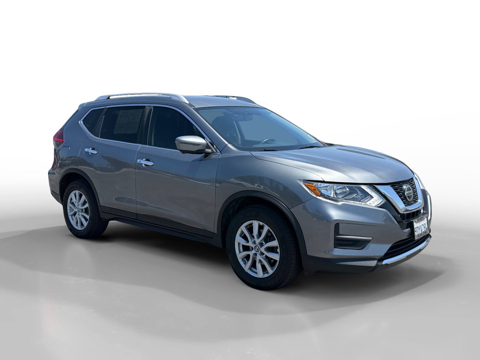 Used 2018 Gun Metallic Nissan SV image 7