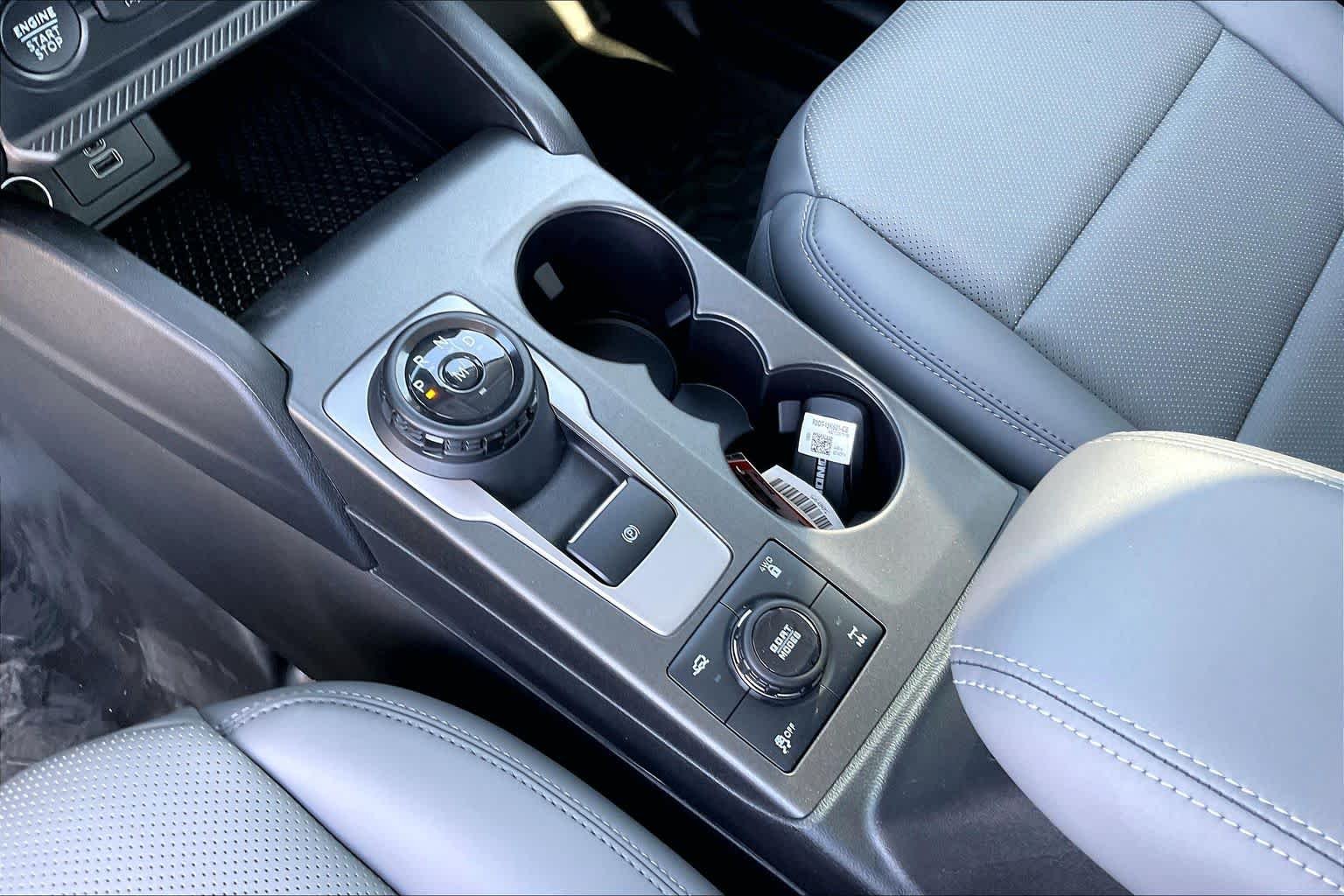 New 2026 Oxford White Ford Badlands® image 5