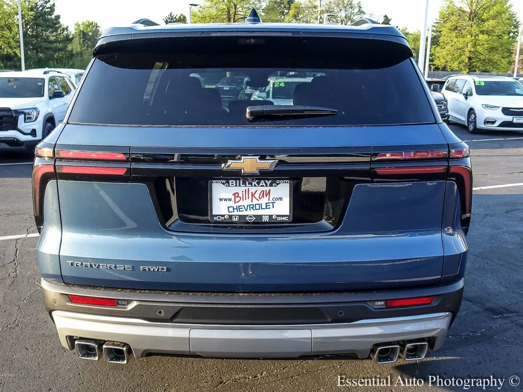 2026 Chevrolet Traverse LT - Photo 7