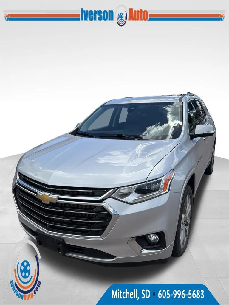 Used 2021 Silver Chevrolet Premier image 3