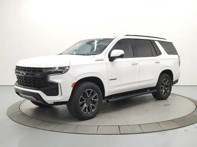 Used 2022 White Chevrolet Z71 image 3