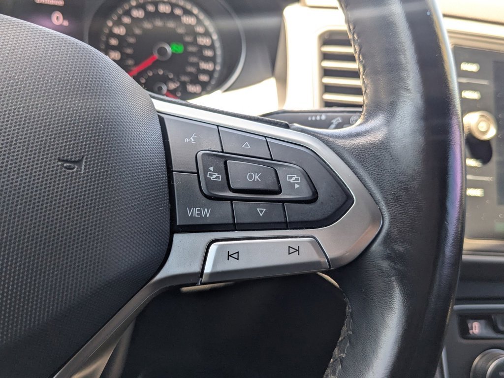Used 2020  Volkswagen 3.6L V6 SE w/Technology image 22