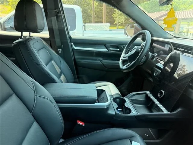 Used 2026 White GMC Elevation image 13