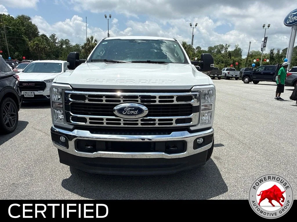 Used 2025 White Ford XLT image 3