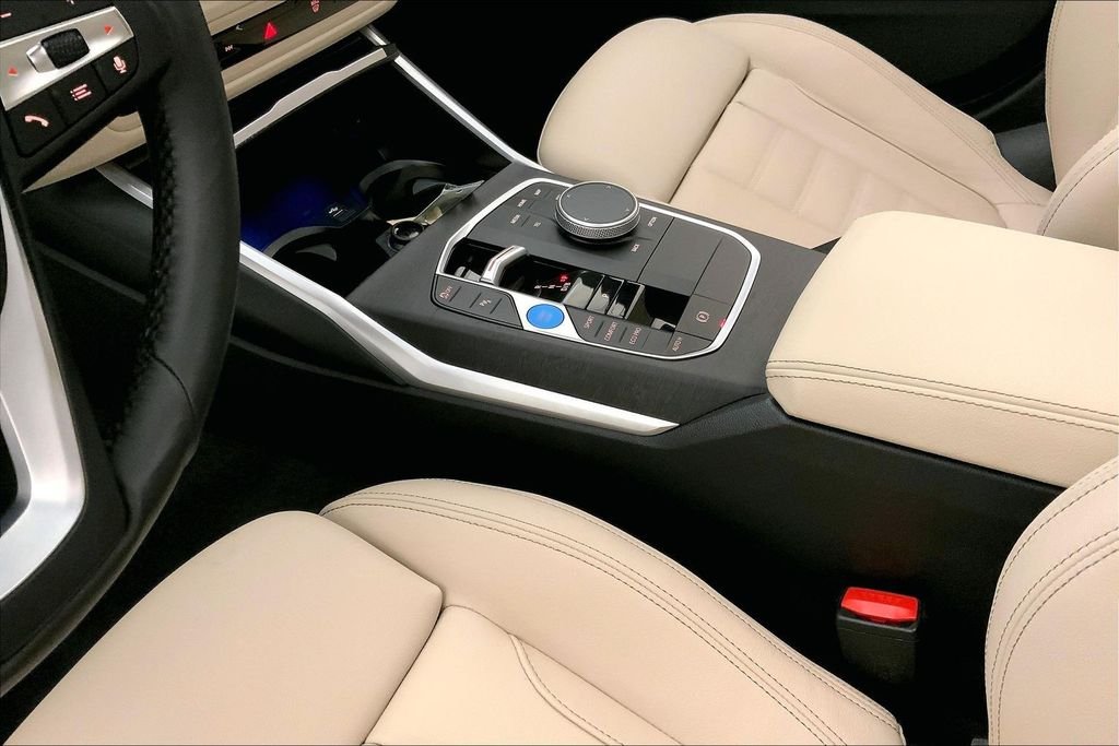 Certified Used 2023 Black Sapphire Metallic BMW  image 21