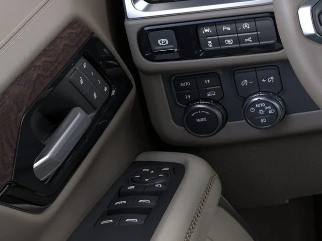 2026 GMC Yukon Denali - Photo 22