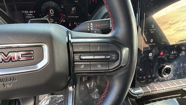 2025 GMC Yukon AT4 Ultimate - Photo 16