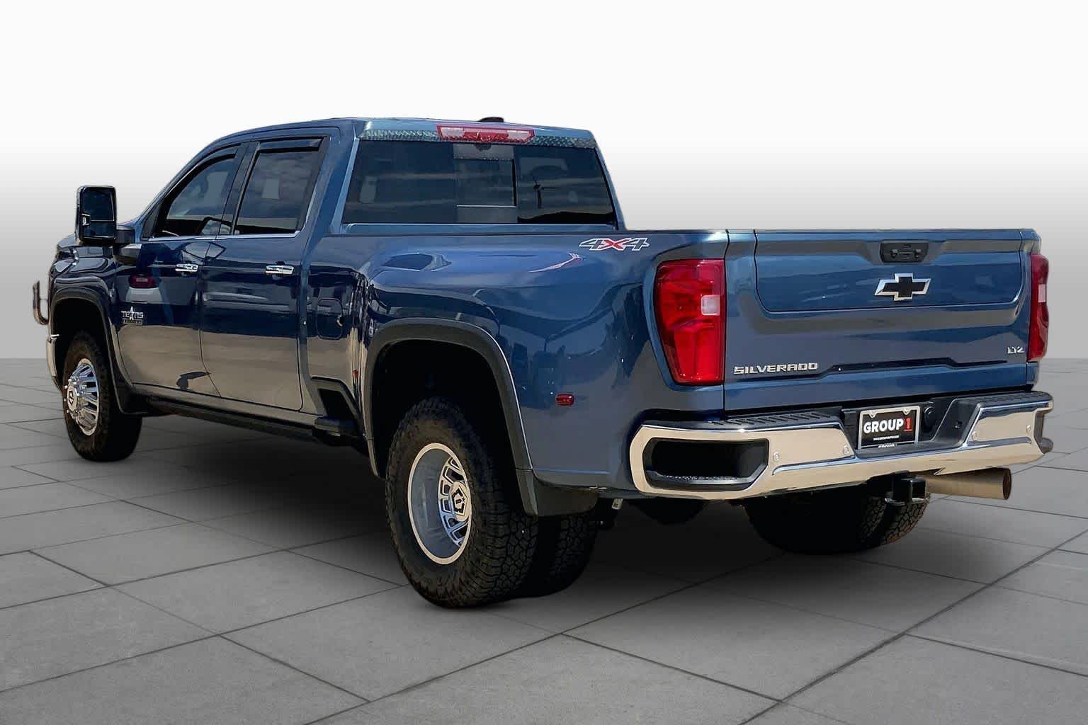 Used 2026 Lakeshore Blue Metallic Chevrolet LTZ DRW image 11