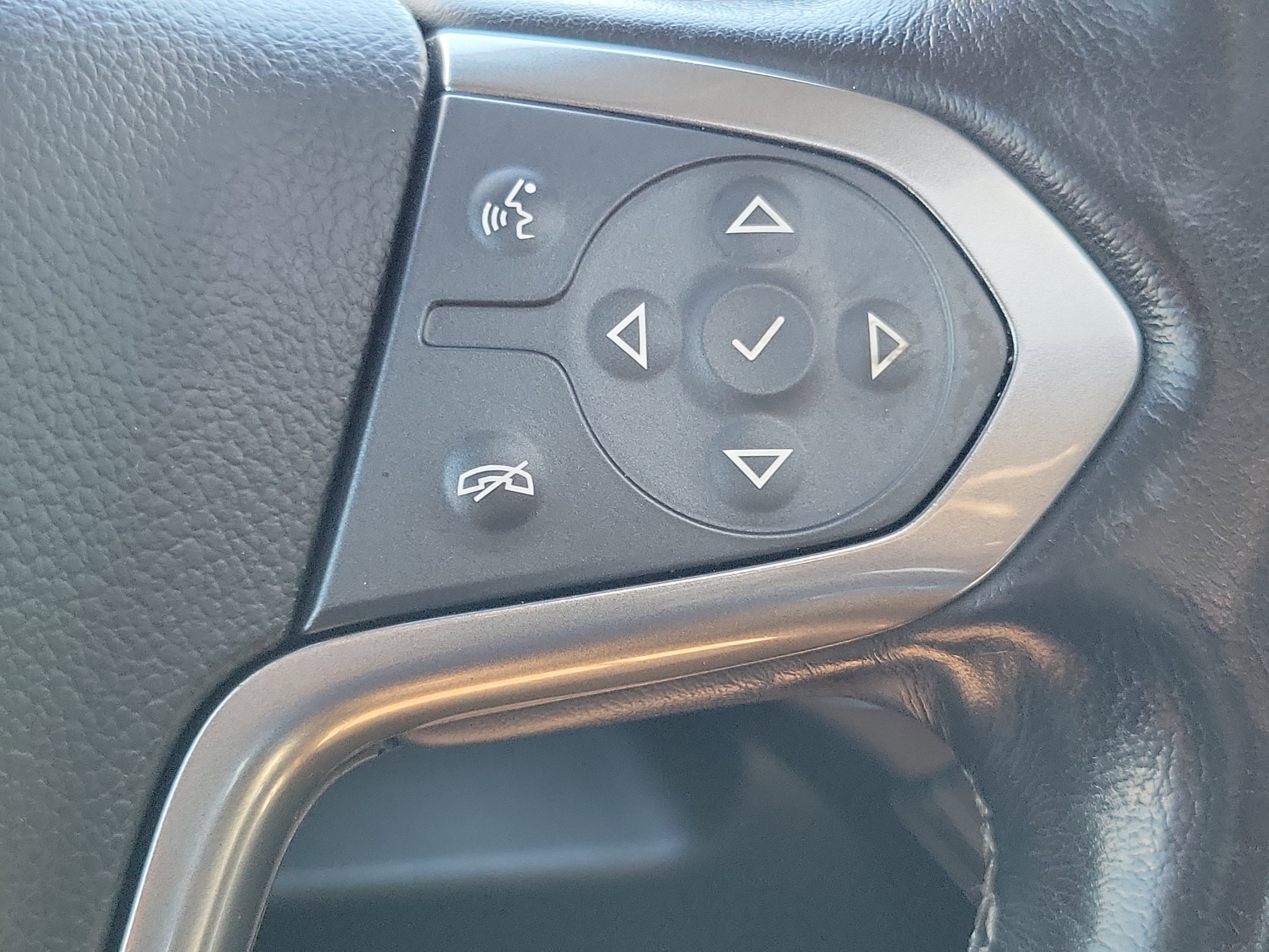 Used 2019 Blue Chevrolet Premier image 26
