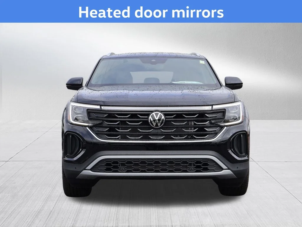 New 2026 Black Volkswagen 2.0T SE w/Technology image 10